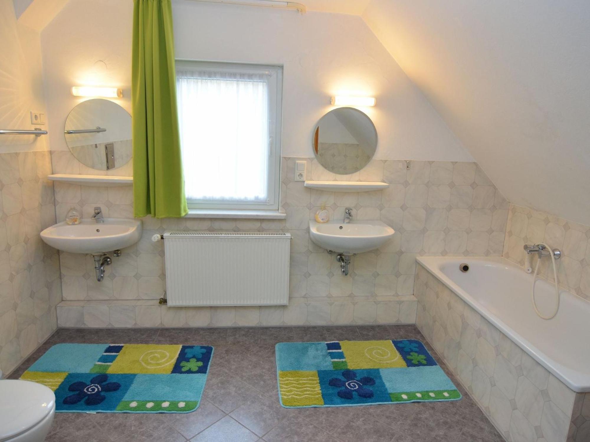 Nice Holiday Home Near Ski Area Медебах Экстерьер фото