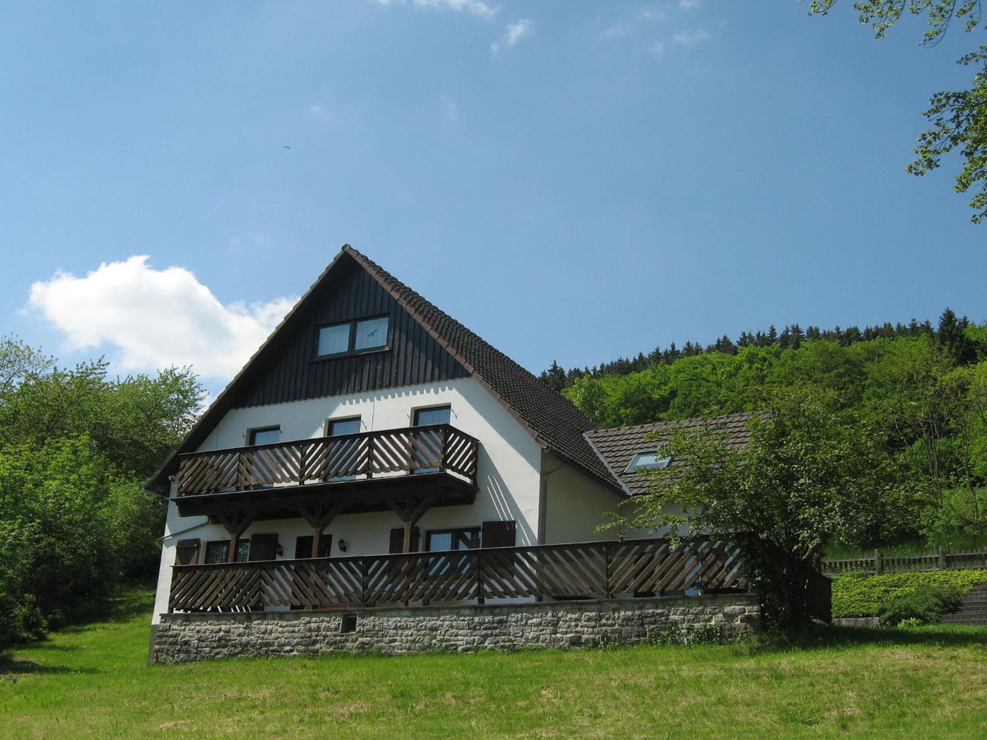 Nice Holiday Home Near Ski Area Медебах Экстерьер фото
