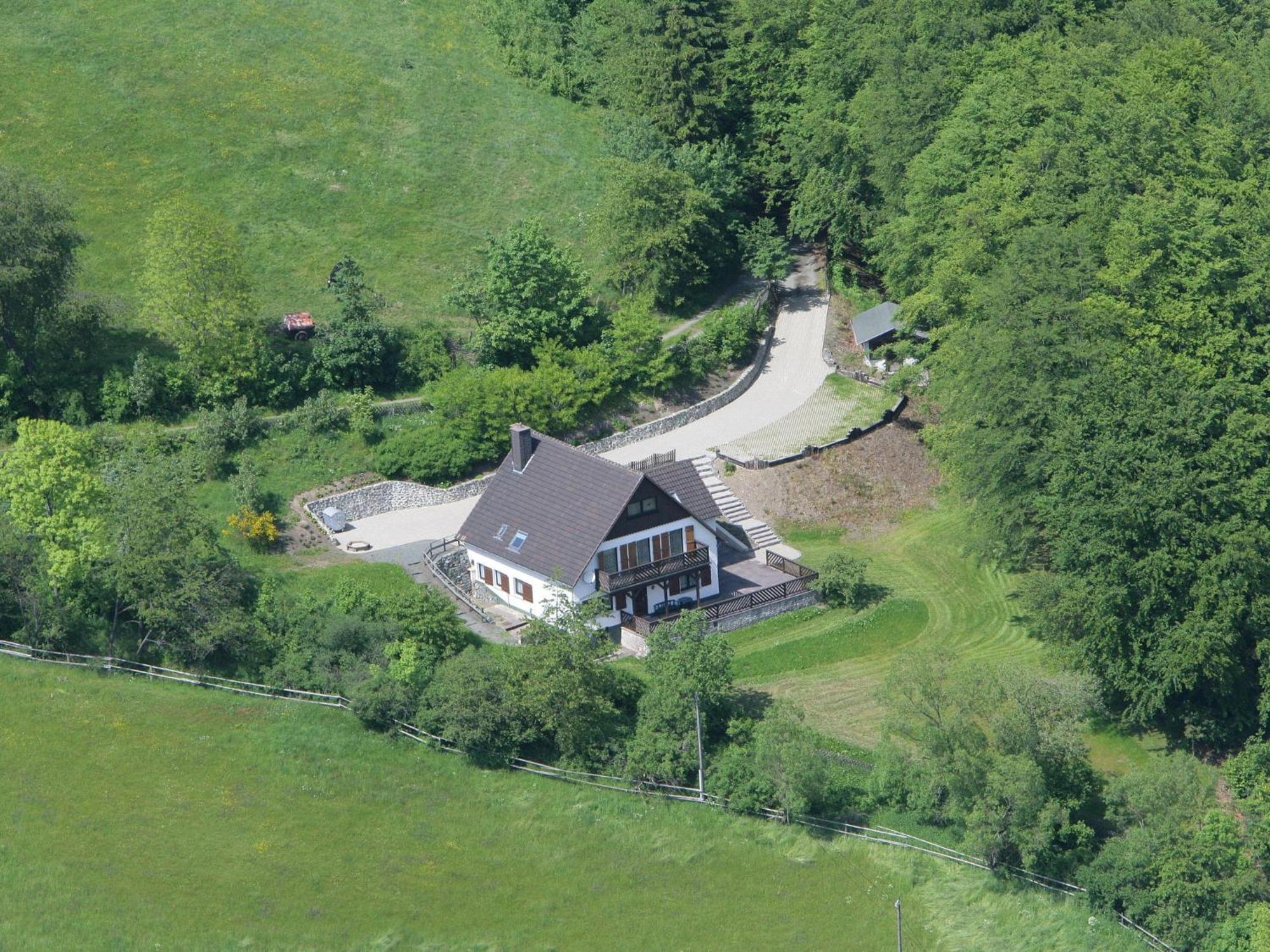 Nice Holiday Home Near Ski Area Медебах Экстерьер фото